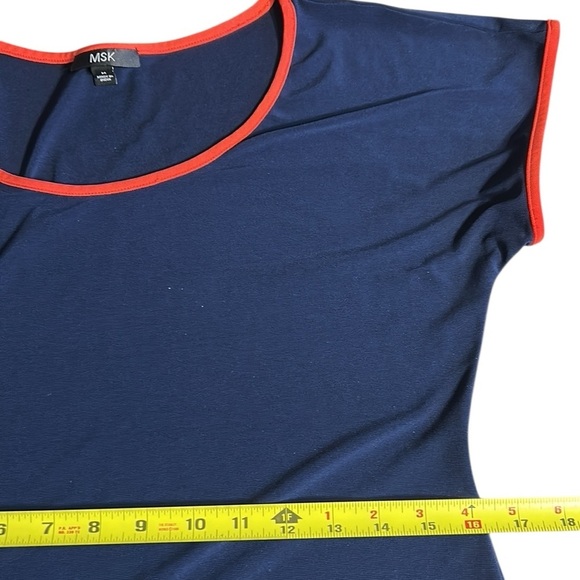 DRESS sz 12, colorblock ,gold colored chain detail , heavy ,fitted,MSK,Macy’s - Picture 7 of 13